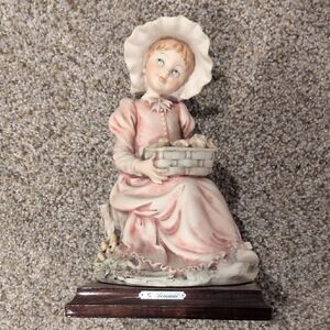 Giuseppe Armani Pink Porcelain Figurine